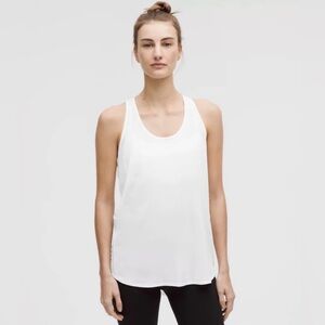 NWT lululemon Essential Pleated Tank Top – White – Size 2